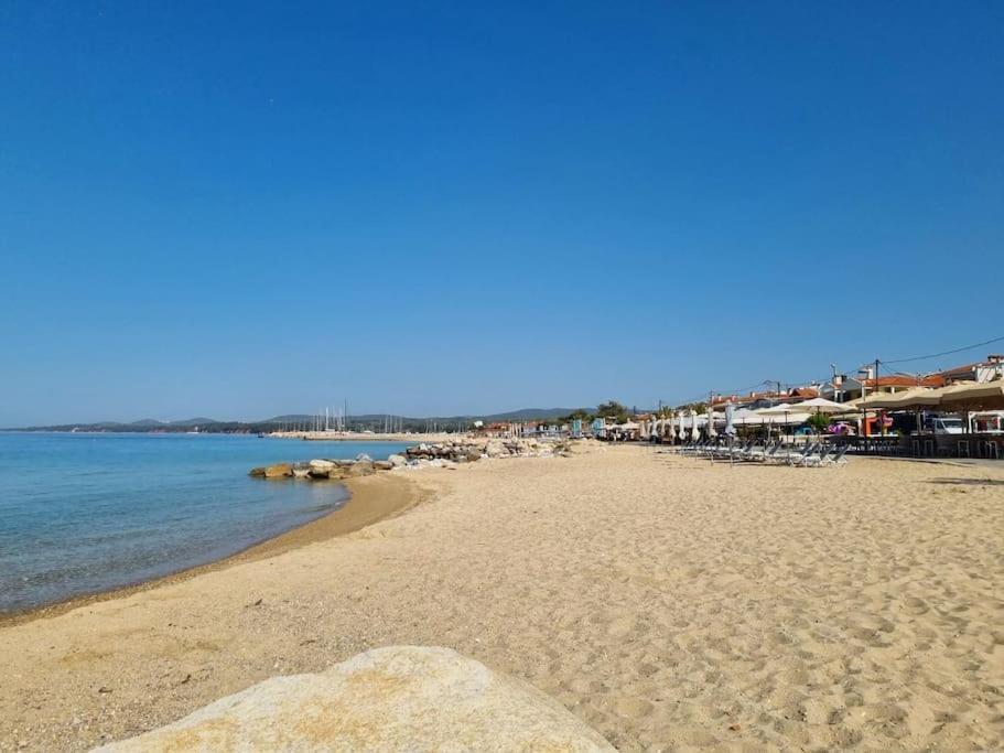 Our Home-Fully Renovated Apartments And Studios By The Sea Nikiti  Exterior photo