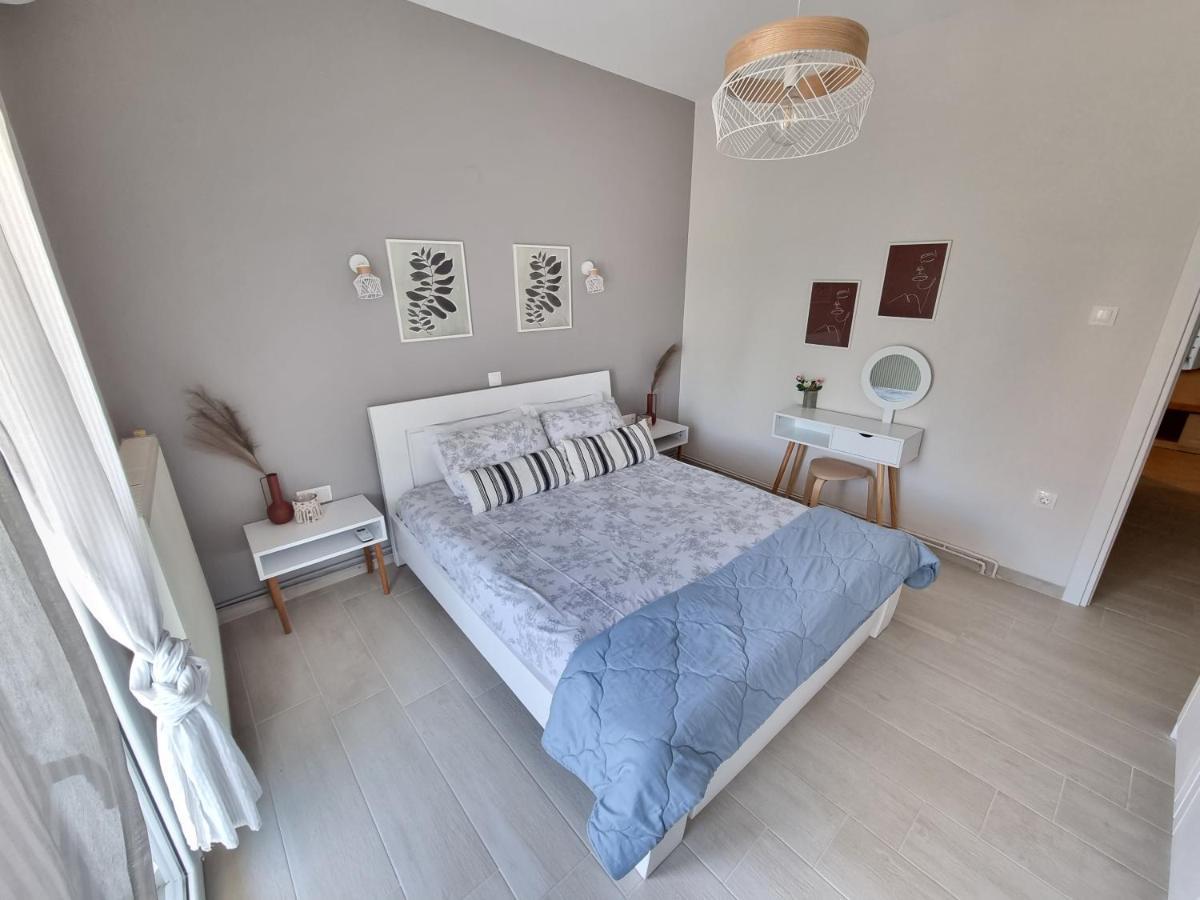 Our Home-Fully Renovated Apartments And Studios By The Sea Nikiti  Exterior photo