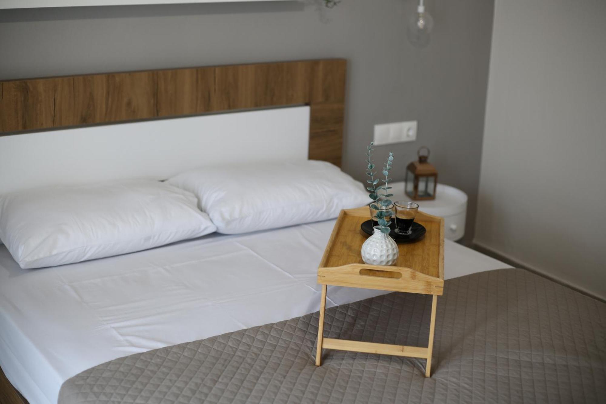 Our Home-Fully Renovated Apartments And Studios By The Sea Nikiti  Exterior photo